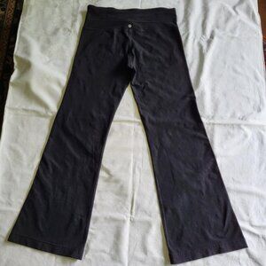 Lululemon black flared pant